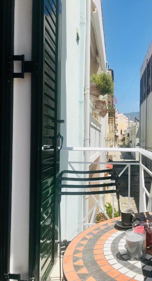 Ferienwohnung Benaki Balsam Kalamata Exterior foto